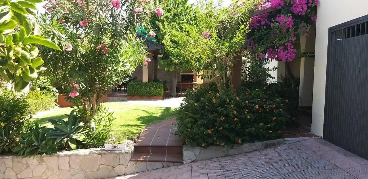 Casa Chalet Las Camelias Los Barrios Holiday home
